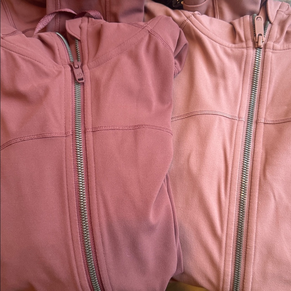 Lululemon Define Hooded Jacket - Picture 15 of 15